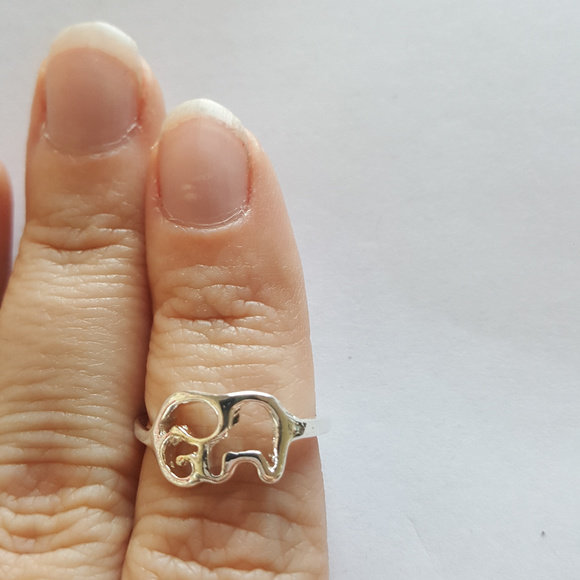 Silver Elephant Ring - Picture 5 of 6